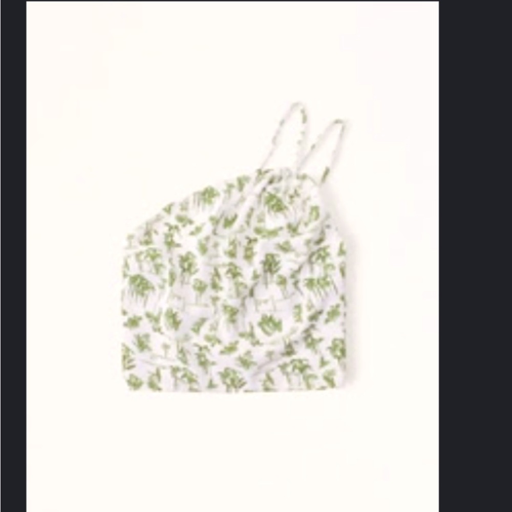 Asymmetrical one shoulder top